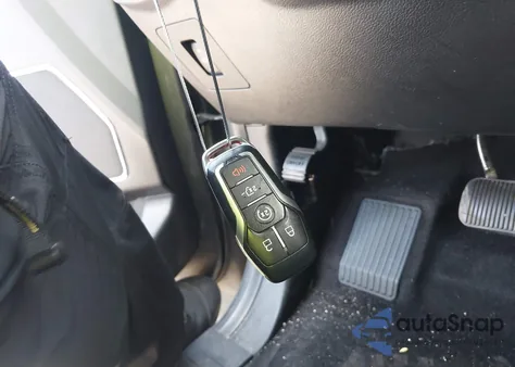 2017 Ford F-150 Lariat из США, поврежденный, VIN 1FTEW1EG0HKC11070